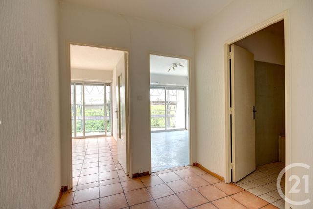 Appartement à vendre - 2 pièces - 45.0 m2 - ERSTEIN - 67 - ALSACE - Century 21 Ckh Immobilier