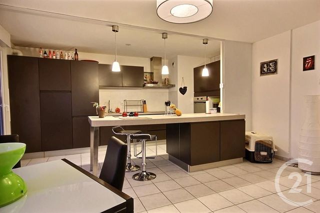 Appartement F3 bis à vendre - 4 pièces - 73.5 m2 - ERSTEIN - 67 - ALSACE - Century 21 Ckh Immobilier