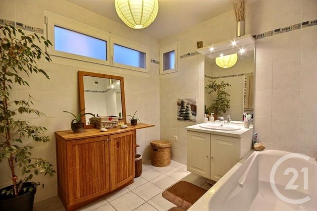 Appartement F3 bis à vendre - 4 pièces - 73.5 m2 - ERSTEIN - 67 - ALSACE - Century 21 Ckh Immobilier