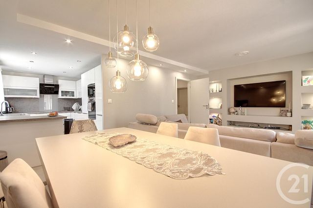 Appartement à vendre - 3 pièces - 77.72 m2 - ERSTEIN - 67 - ALSACE - Century 21 Ckh Immobilier
